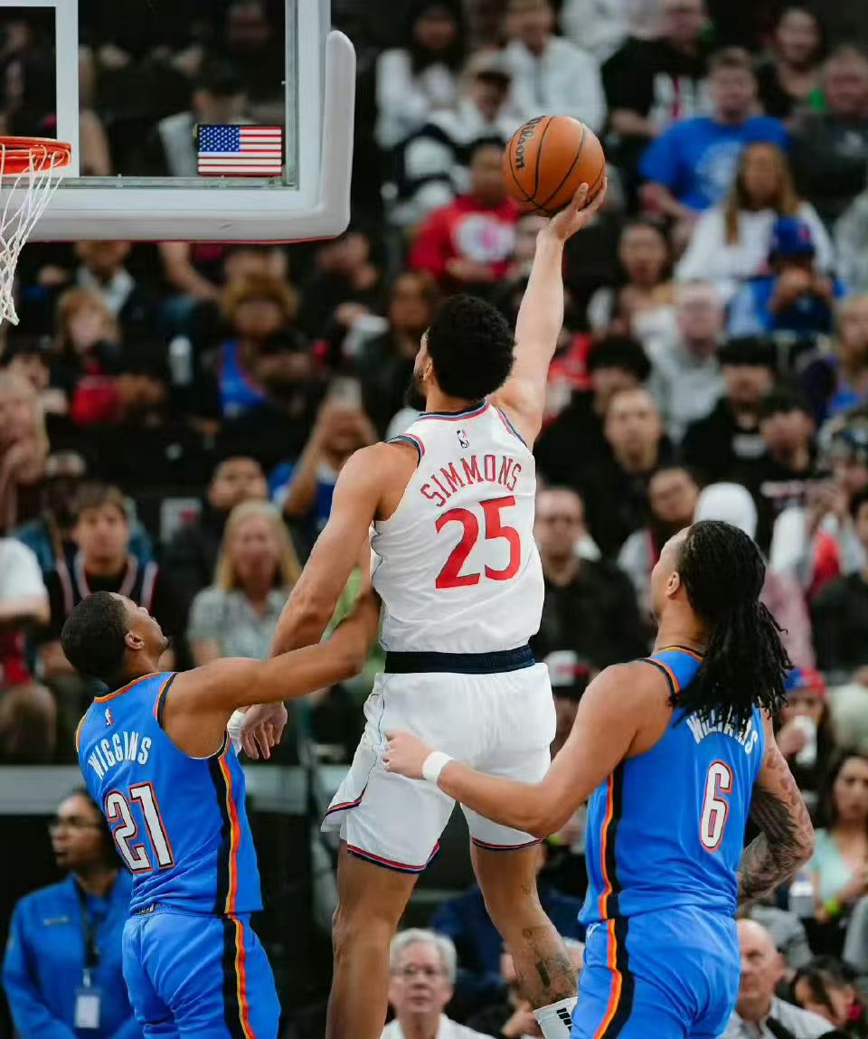 转折点西汉姆队长鼓劲，NBA常规赛关键时刻攻防权衡，赛场秩序良好，训练强度明显提升的简单介绍